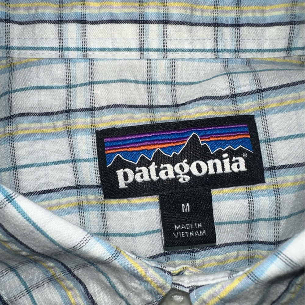 Men's Patagonia M Short Sleeve Striped Casual Button Down‎ Tee Shirt - Picture 4 of 8